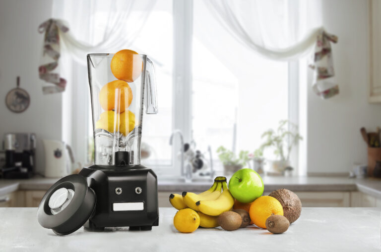 10 Best Powerful Blenders for Smoothies in 2025: Your Guide to Silky Perfection