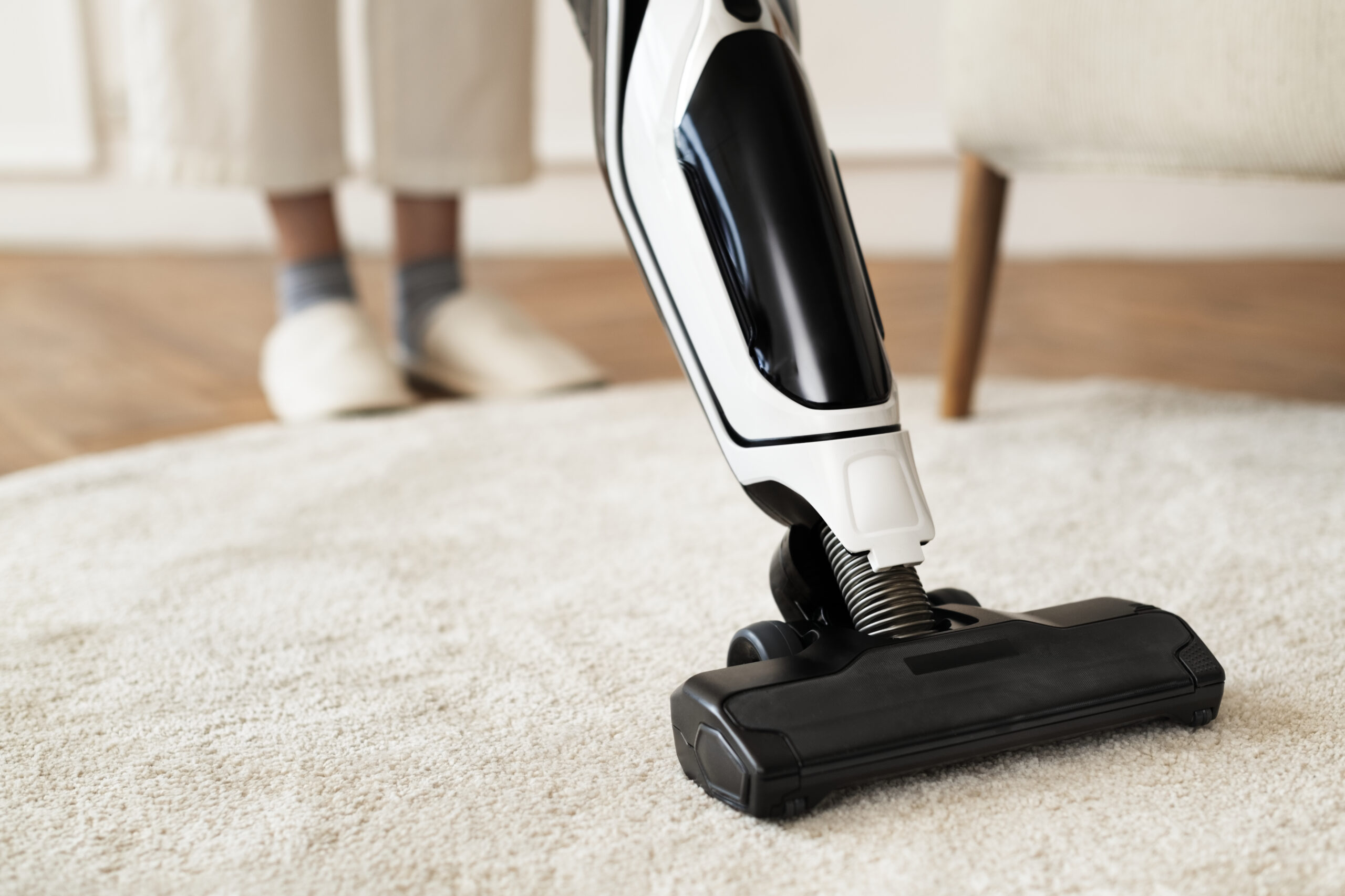 Cordless Car Vacuum vs Wired Car Vacuum
