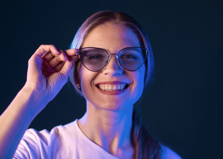 5 best blue light blocking glasses with magnification