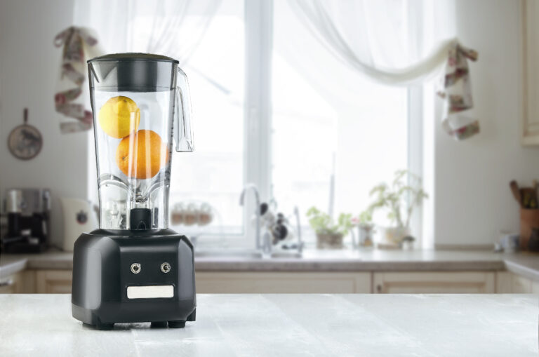 Top 10 Blenders for College Students in 2025: Compact, Affordable, and Powerful