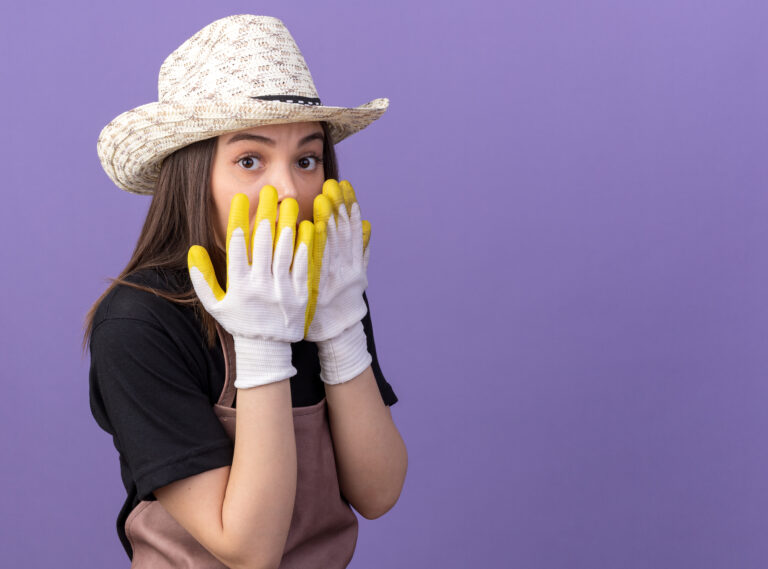 The Secret to Pain-Free Gardening: 2025’s Best Thick Rubber Gloves Revealed