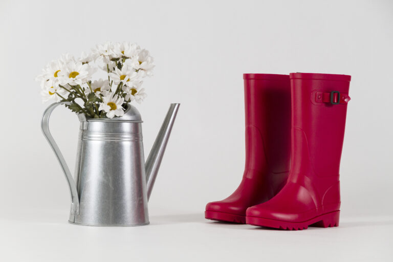Top 5 Women’s Garden Boots for 2025: A Detailed Guide