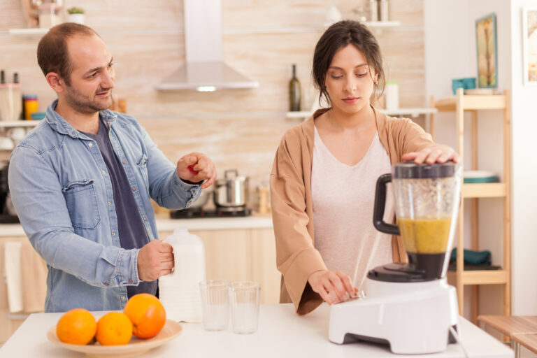 Blenders for Pureeing Food for Seniors