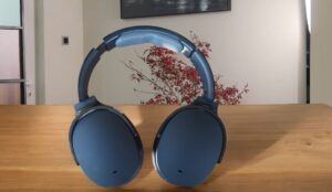 Can You Still Hear Everything with Noise Cancelling Headphones