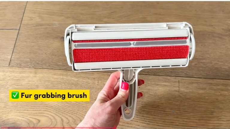 Best Pet Hair Remover Brushes for Clothing and Furniture