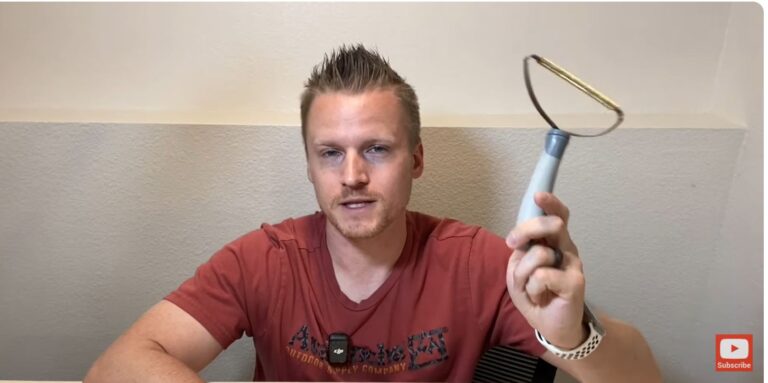 Best Pet Hair Remover Gloves for Furniture