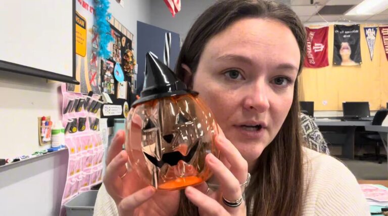 Fun and Affordable Halloween Gift Ideas for Students from Teachers